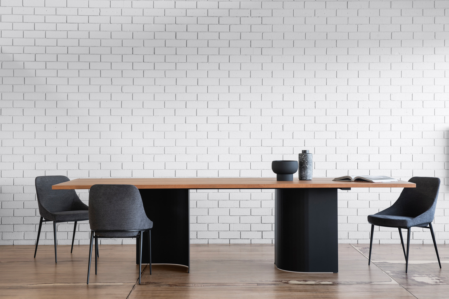 Lefroy Dining Table Round