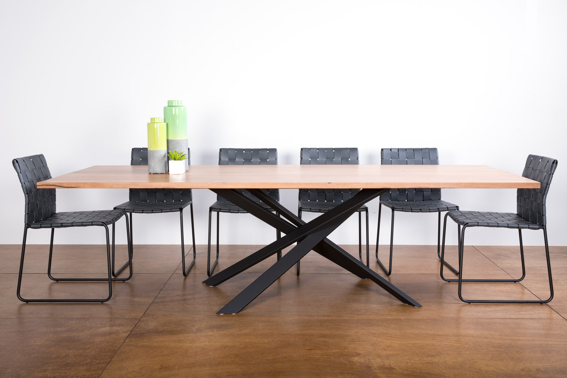 Lecco Dining Table