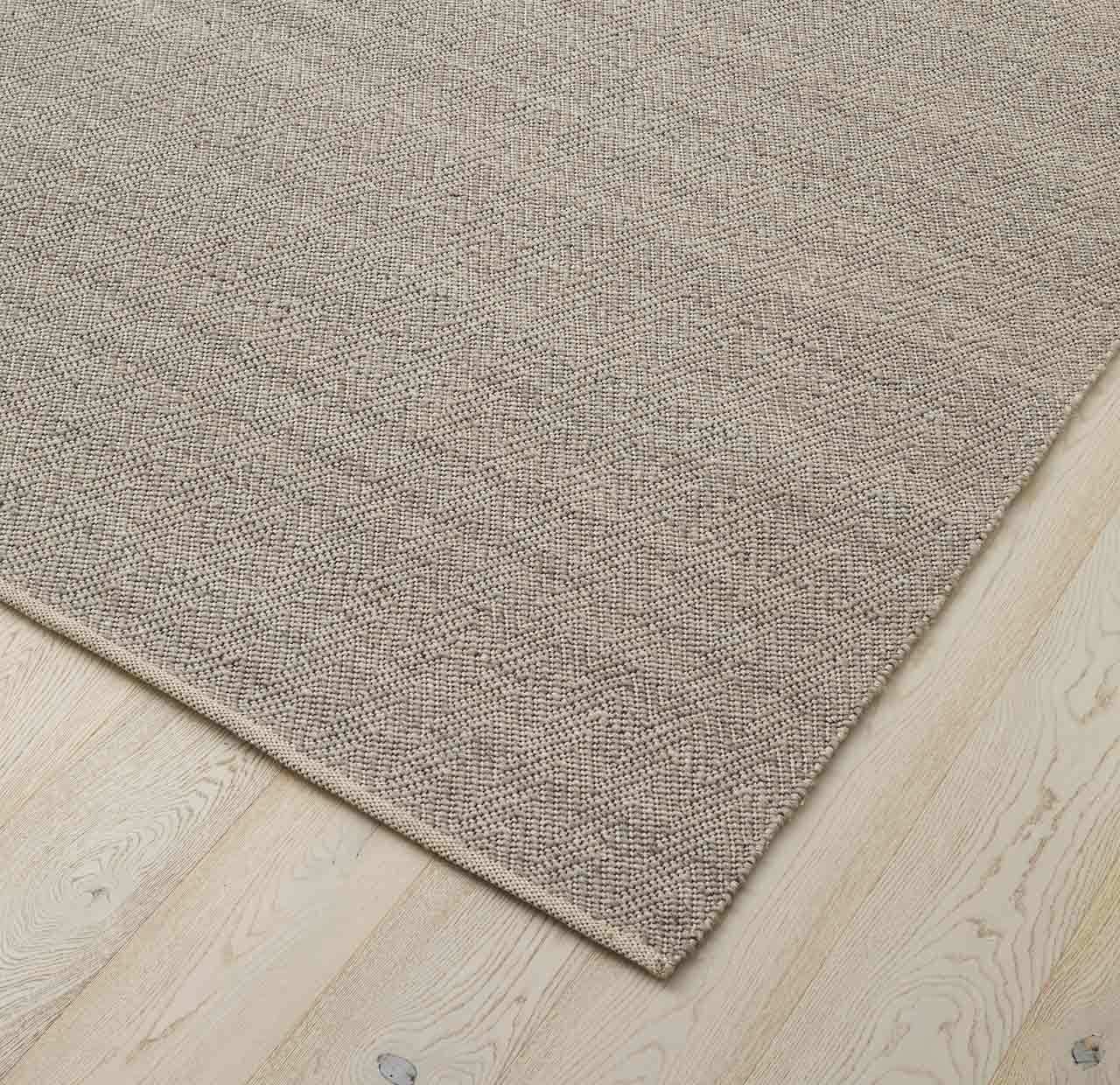 Matterhorn Rug Basalt