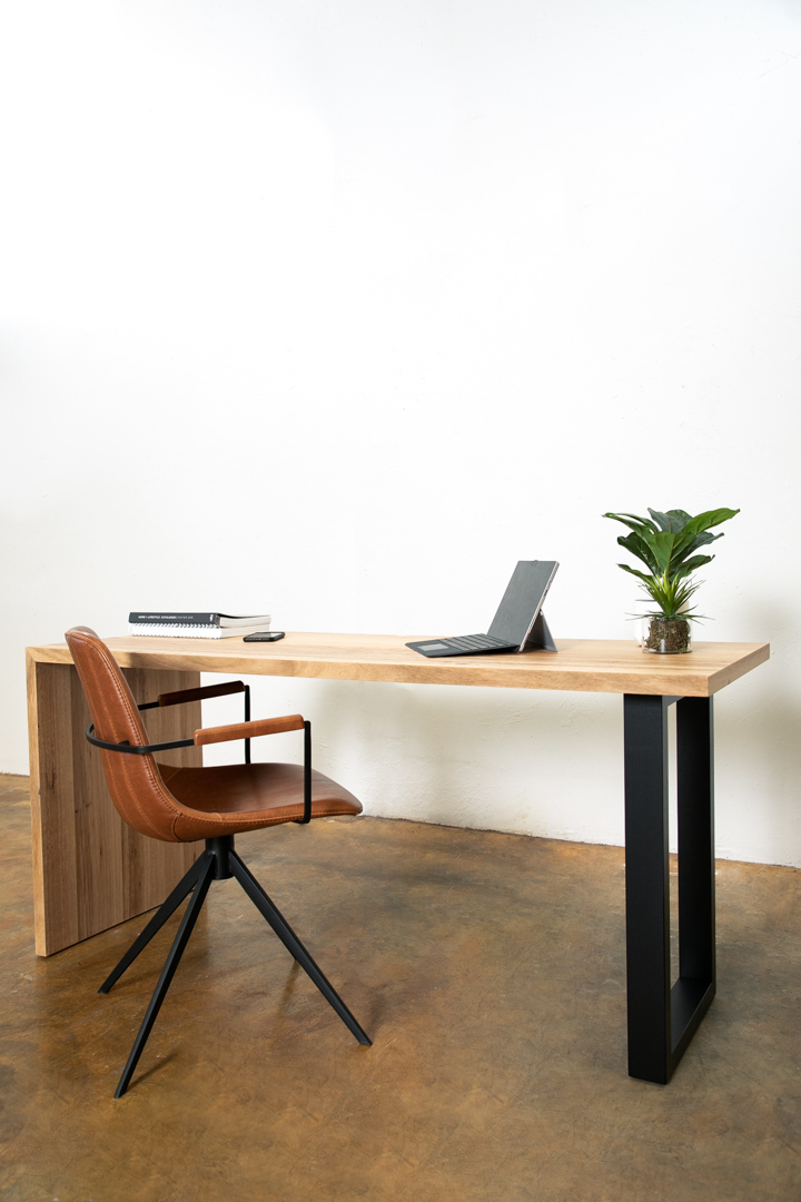 Baxter desk