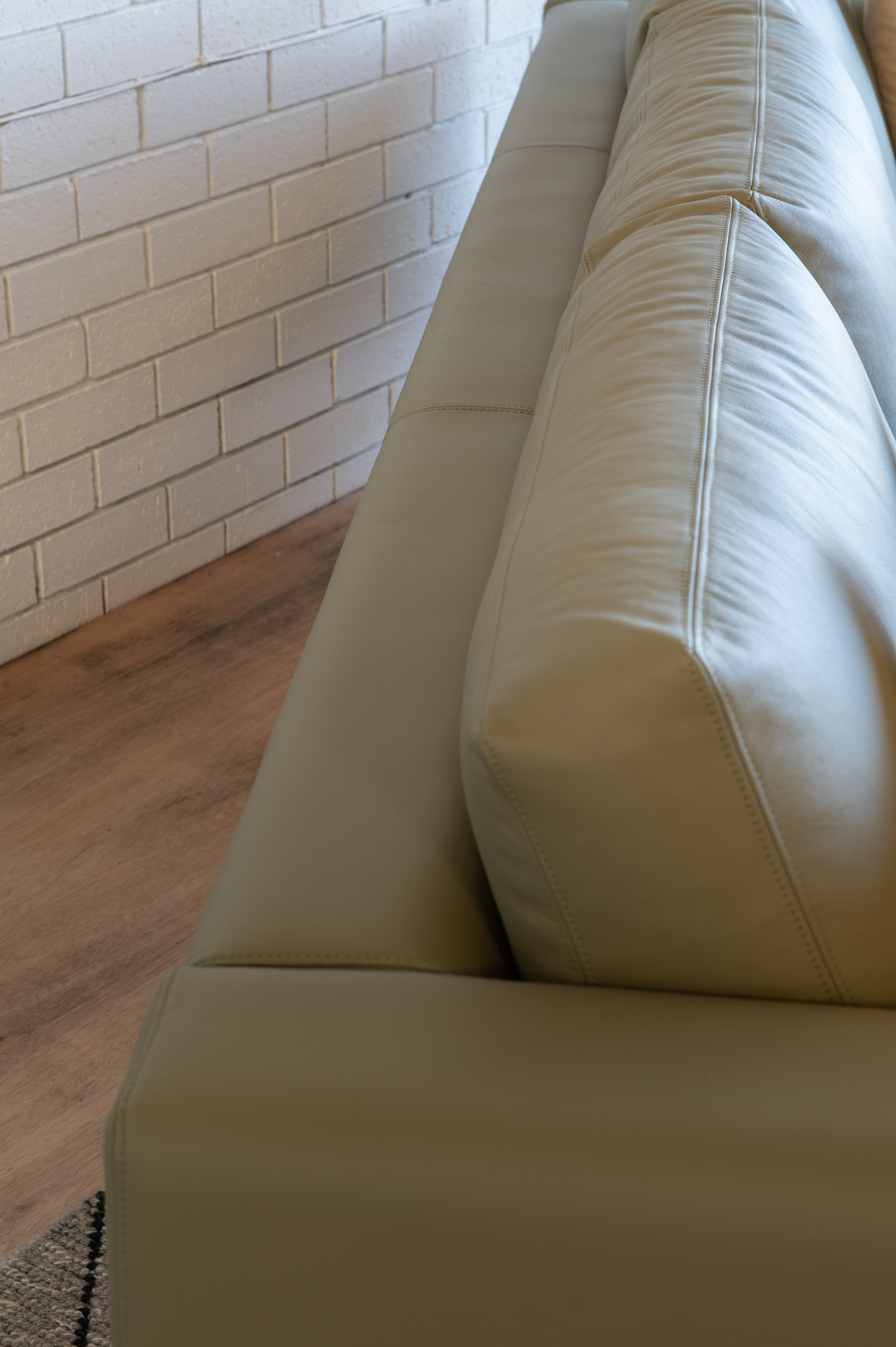 Melbourne Sofa