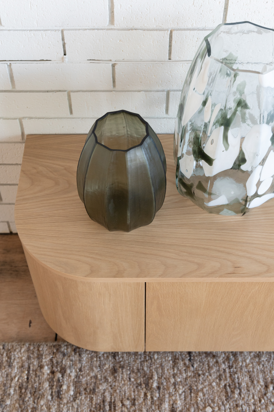 Hague Lowline TV unit