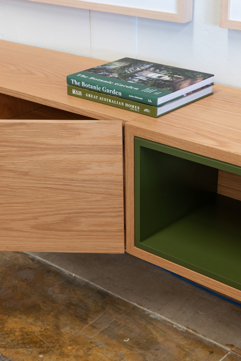 Cube Wall Unit